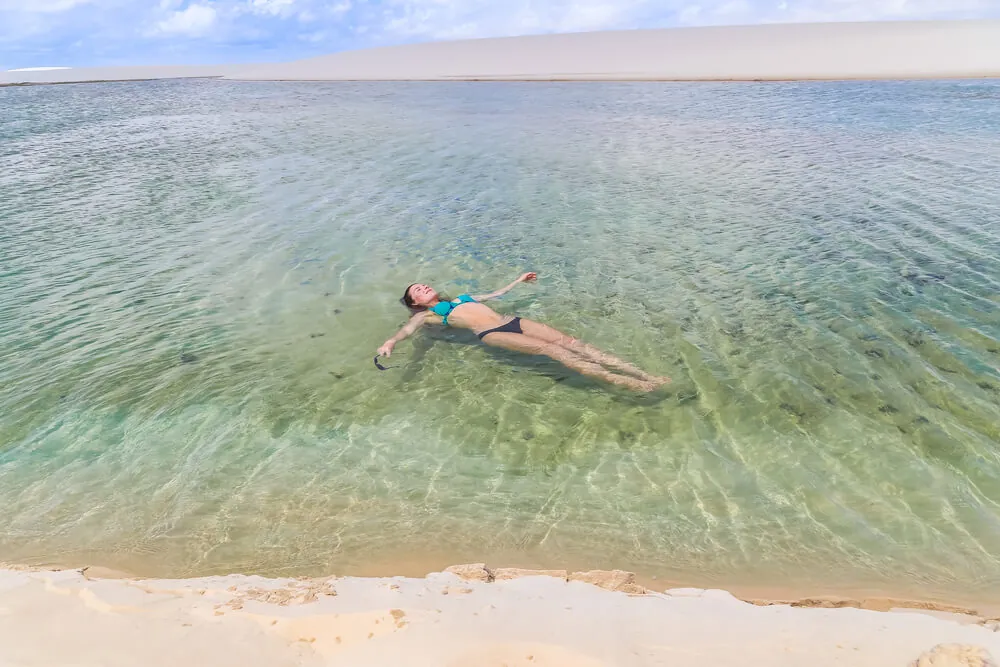 Paisagem de dunas e lagoas em Santo Amaro, no Maranhão